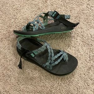 Women’s Chacos Sandals